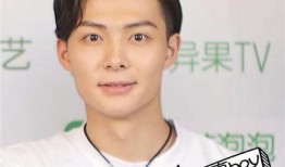 张铭恩爆料李现的视频播放,视频播放引发热议